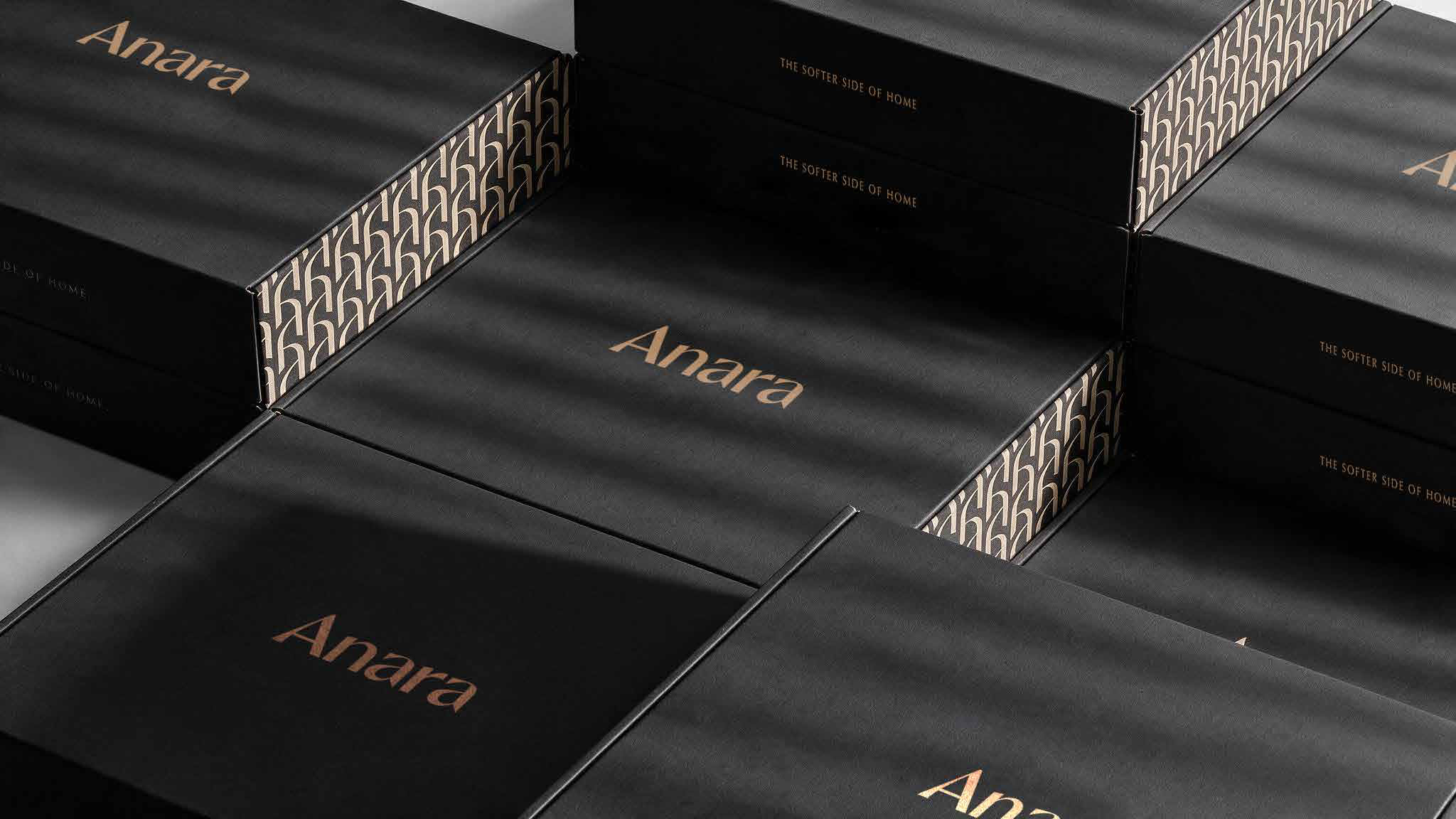 Anara boxes, packed in quantity
